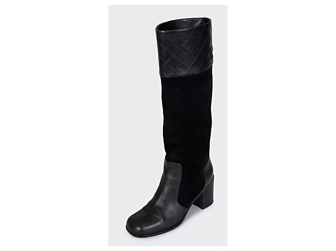 Timeless CHANEL Black Suede & Leather Block Heel Boots EU 37 Pre-owned - view 3