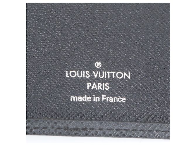 Louis Vuitton Taiga Bi-fold Long Wallet in Ardoise Leather Grey - view 8
