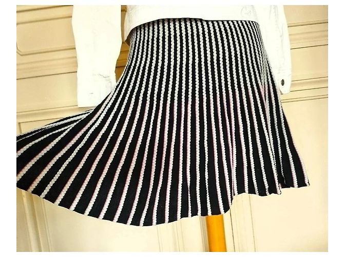 Agnès b. Saia de Malha Corolle Degradê Preto Branco Vermelho - vista 3