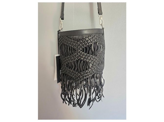 IKKS Borsa a Secchiello in Pelle Intrecciata Nera con Frange Nero - vista 8
