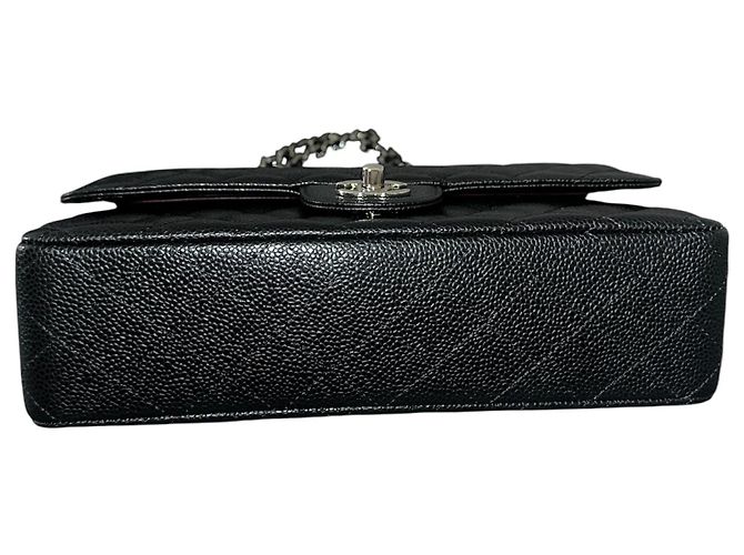 Timeless Chanel Classic Flap Bag Pelle Caviar Nera Nero - vista 4