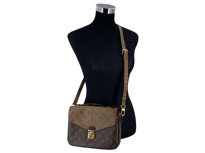 Louis Vuitton Bolso bandolera Metis Reverse de lona Monogram marrón Castaño - vista 2
