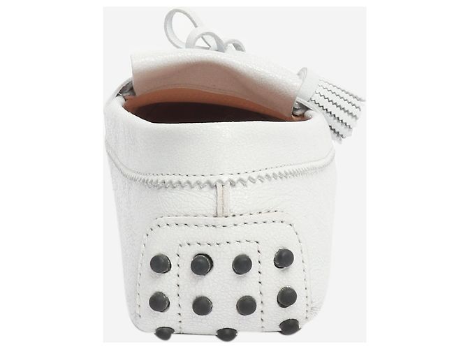 Tod's Mocassini Gommino con nappe bianche - taglia EU 38.5 (UK 5.5) Bianco - vista 2