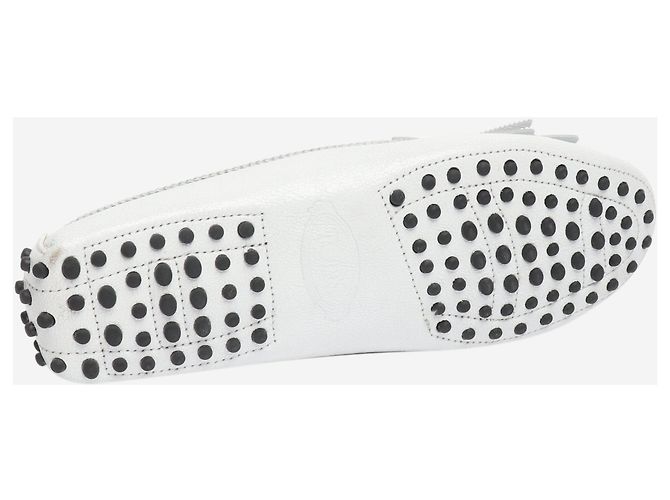 Tod's Mocassini Gommino con nappe bianche - taglia EU 38.5 (UK 5.5) Bianco - vista 5