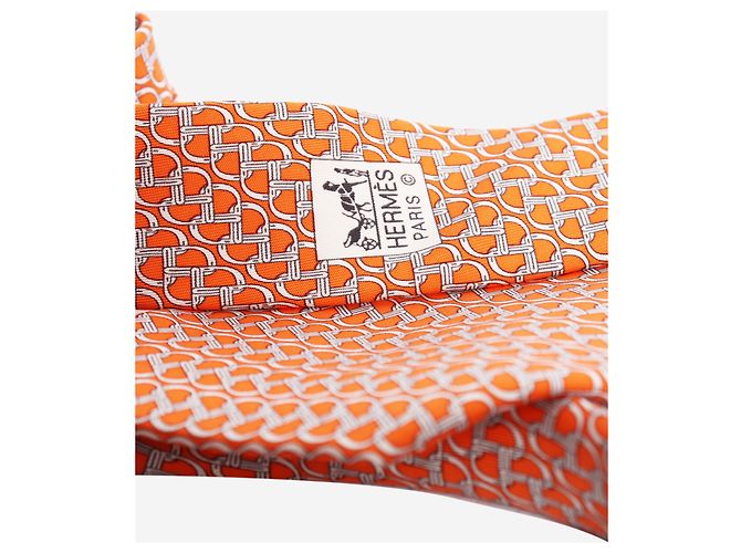 Hermès Bedruckte Seidenkrawatte in Orange - Ansicht 3