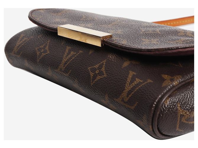 Louis Vuitton Bolsa Favorite MM Monogram marrom 2015 - vista 2