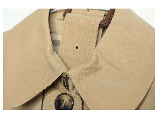 Burberry Kurze taillierte Jacke in Neutral - size XS - Ansicht 5