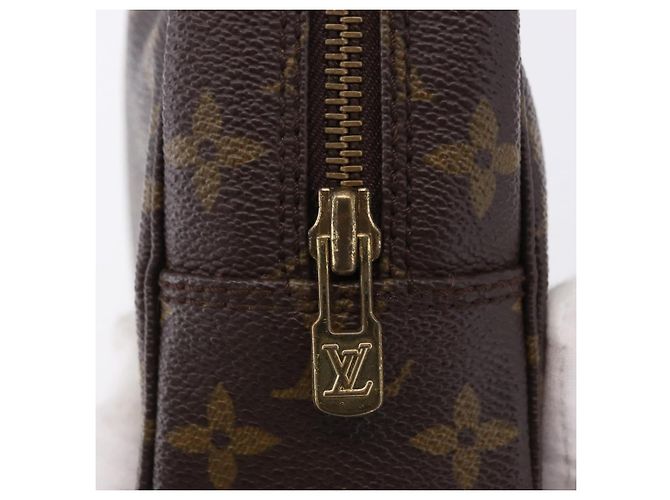 LOUIS VUITTON Monogram Trousse Toilette 23 Clutch Bag M47524 LV - vista 8
