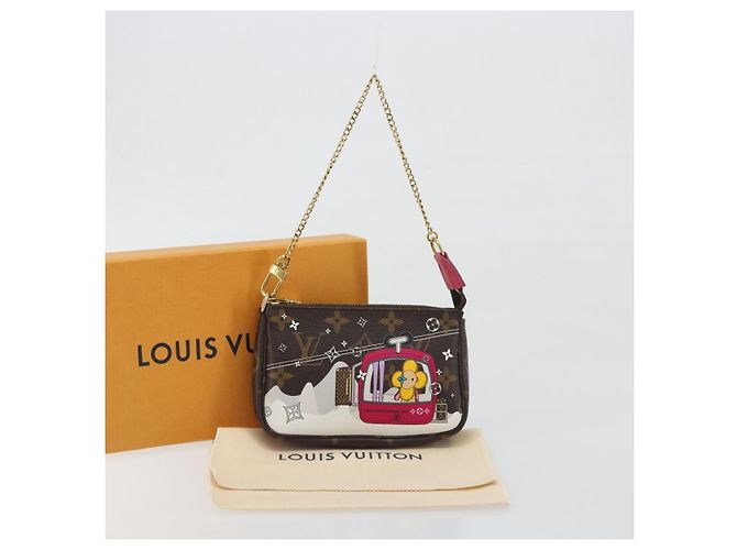 LOUIS VUITTON Monogram Vivienne Mini Pochette Accessoires M68490 LV - vista 12