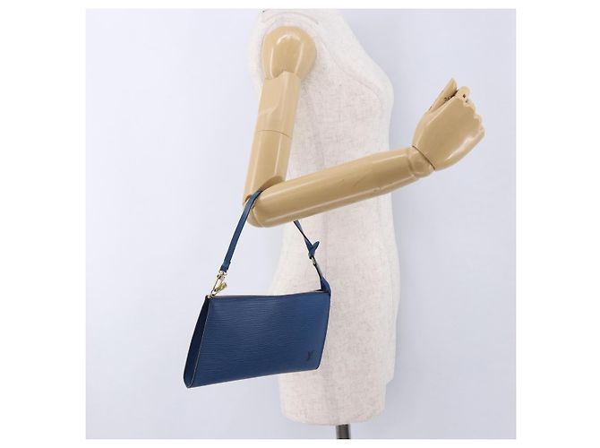 LOUIS VUITTON Epi Pochette Accessoires Pouch Blue M52985 LV - vista 20