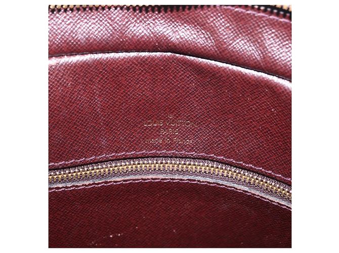 LOUIS VUITTON Taiga Porte Documents Voyage Bag Acajou M30635 LV - vista 20