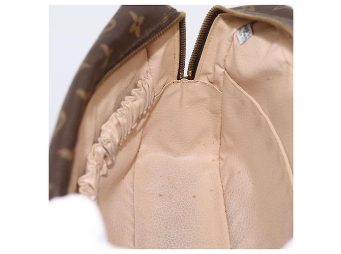 LOUIS VUITTON Monogram Trousse Toilette 28 Clutch Bag M47522 LV - vista 18