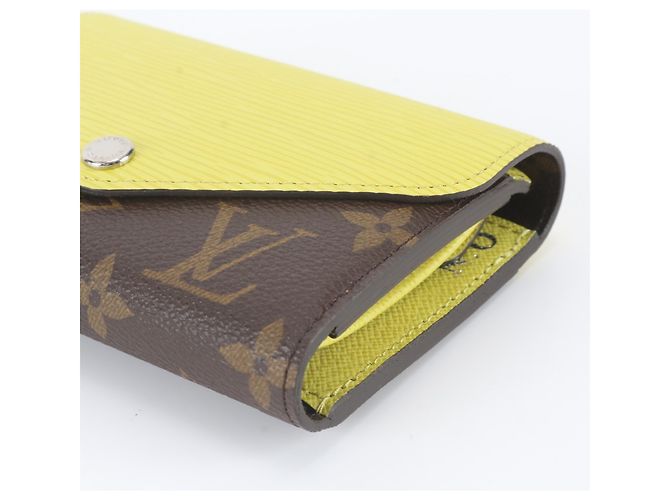 Louis Vuitton Monogram Portefeuille Marie-Lou Compact Wallet - vista 3