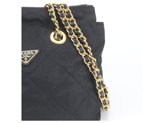 Borsa a tracolla in pelle e nylon Tessuto Prada con logo triangolare e catena Nero - vista 2