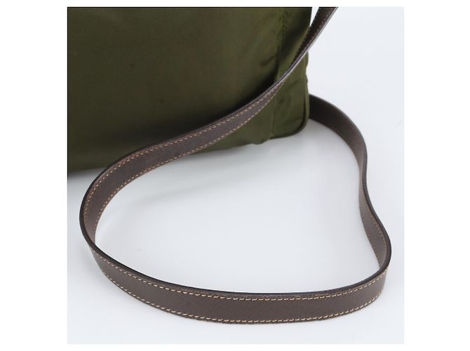 Bolsa de Ombro Prada em Nylon Tessuto e Couro Verde Caqui - vista 2