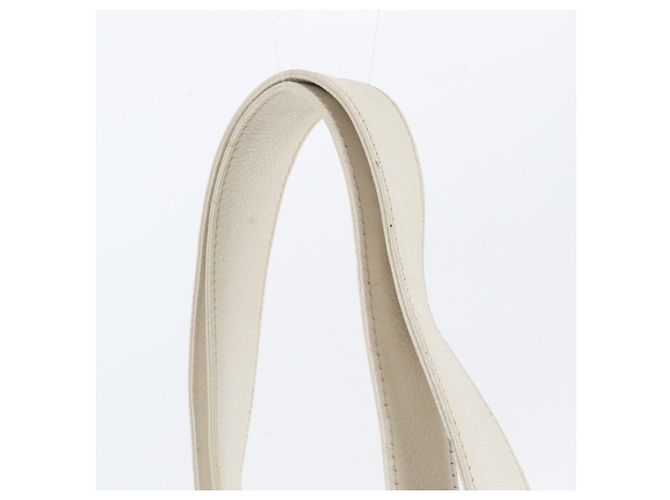 Borsa a tracolla Chanel in pelle Caviar Bianco - vista 2