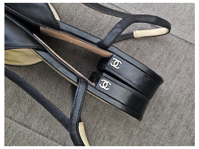 Chanel Slingback basse in pelle e tessuto nero - vista 13