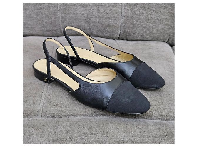 Chanel Slingback basse in pelle e tessuto nero - vista 4