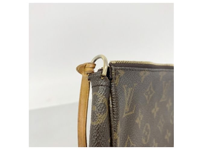 Borsa Louis Vuitton Monogram Pochette Accessoires Marrone - vista 6