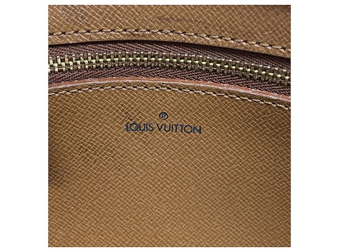 Borsa a tracolla Louis Vuitton Monogram Jeune Fille MM Marrone - vista 5