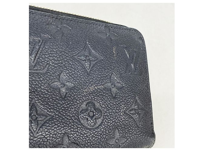 Louis Vuitton Monogram Empreinte Zippy Wallet - Noir Black - view 8
