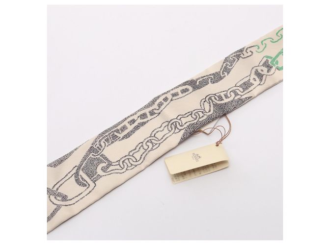 Hermès Lenço Hermes Twilly Boucles et Maillons Multicor Bege - vista 6