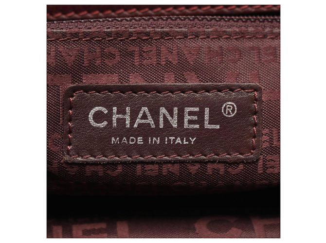 Borsa Chanel 2.55 Matelassé in Bordeaux Bordò - vista 4