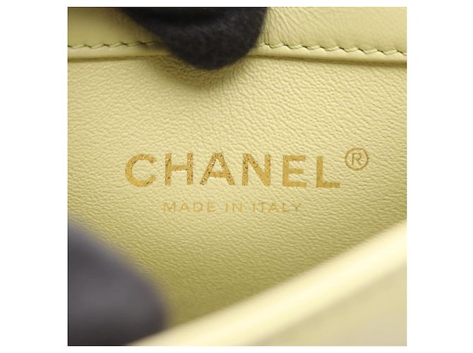 Borsa a tracolla Chanel 2.55 Matelassé Mademoiselle con catena Verde - vista 4