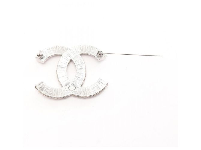 Broche Chanel C19K Coco Mark Argenté - vue 2