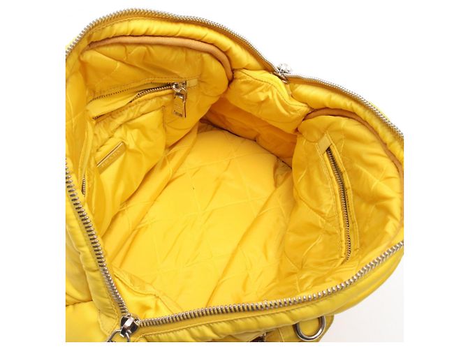 Bolso Prada Bomber amarillo de nylon y cuero - vista 3