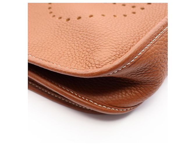 Hermès Borsa a tracolla Hermes Evelyne 3 Trois PM Gold Marrone - vista 6