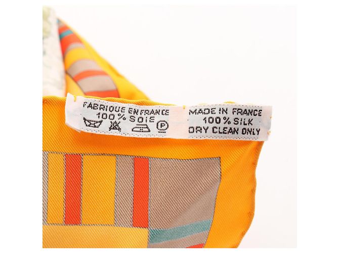 Hermès Hermes Carre 90 PRIERES AU VENT Schal Mehrfarben Orange - Ansicht 3