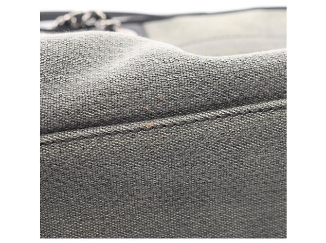 Bolso Tote Chanel Deauville Castaño Negro Blanco - vista 14