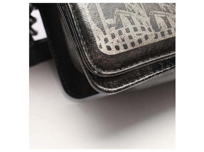 Chanel Boy Schultertasche mit antik-silberner Hardware Schwarz - Ansicht 8
