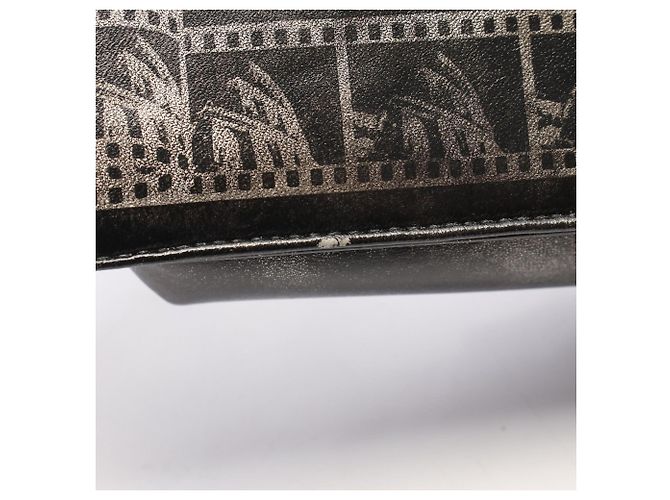 Chanel Boy Schultertasche mit antik-silberner Hardware Schwarz - Ansicht 9
