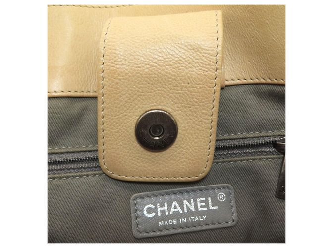 Borsa a tracolla Chanel Wild Stitch in pelle di vitello Beige - vista 10