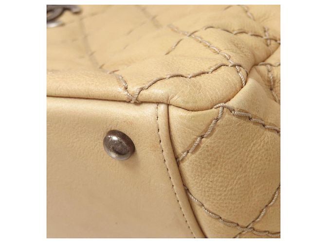 Borsa a tracolla Chanel Wild Stitch in pelle di vitello Beige - vista 19