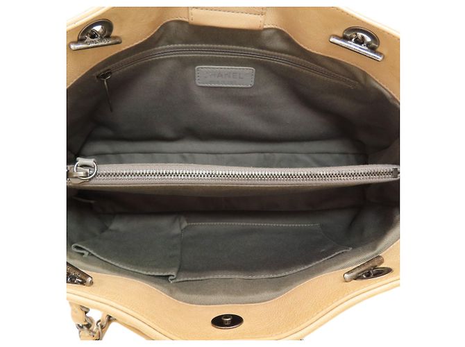 Borsa a tracolla Chanel Wild Stitch in pelle di vitello Beige - vista 5
