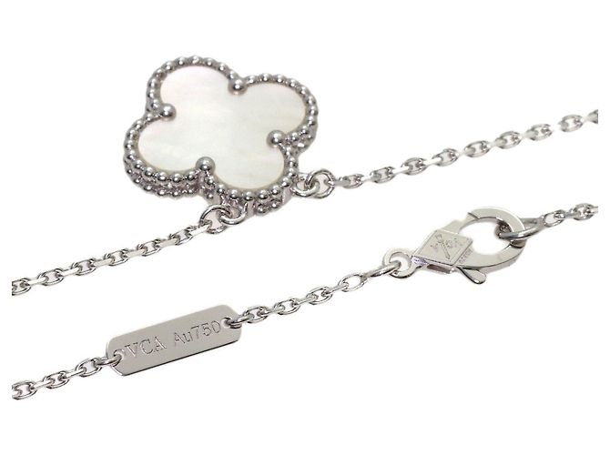 Collana Van Cleef & Arpels Vintage Alhambra in madreperla - vista 2