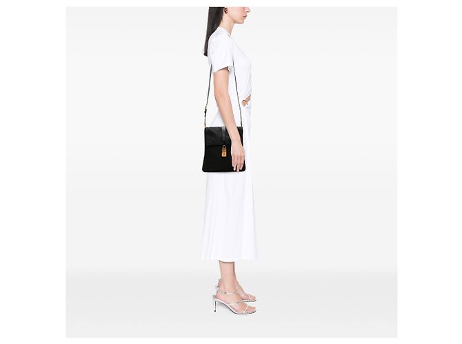 Bolsa Messenger Prada em Tessuto com acabamentos em couro Vitello preto - vista 6