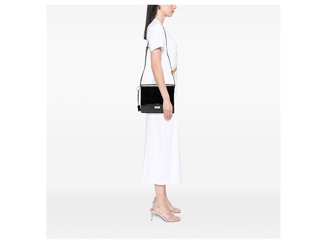 Borsa crossbody Burberry in vernice embossed House Check nera Nero - vista 6