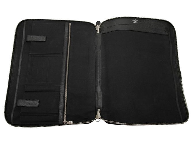 Louis Vuitton Black Taiga Vladimir Portfolio Nero - vista 4