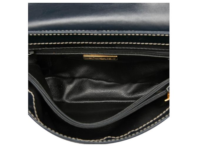 Autre Marque Saint Laurent Black Leather Y Cutout Flap Crossbody Nero - vista 4