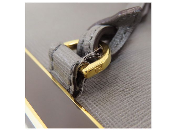 Fendi 2Jours 2-Way Handtasche aus grauem Leder - Ansicht 15