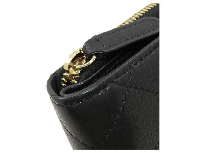 Chanel Coco Mark Matelassé Bi-fold Wallet Black - view 20