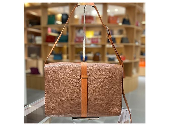 Hermès Bolsa de Ombro em Couro Marrom - vista 2