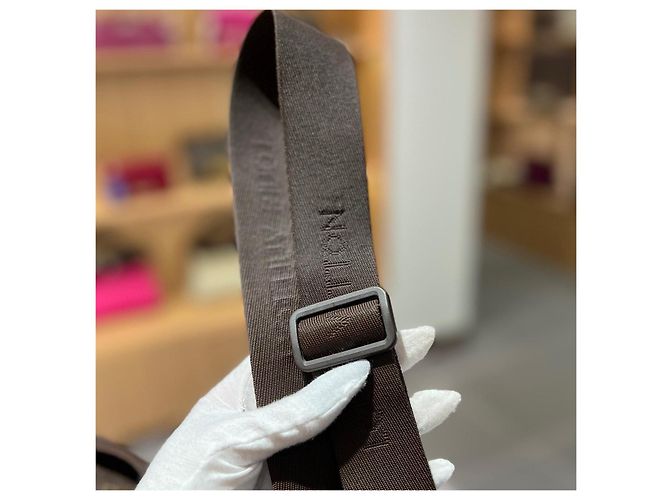 Louis Vuitton Monogram Messenger Bag Brown - view 8