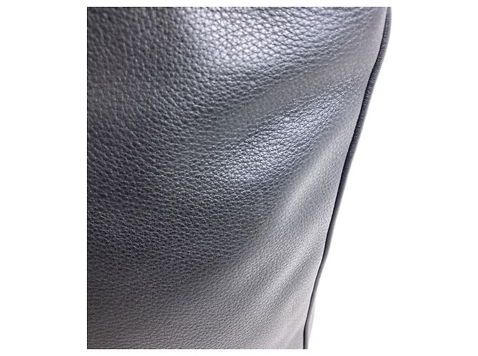 Sac à épaule Prada avec logo métallique Noir - vue 9