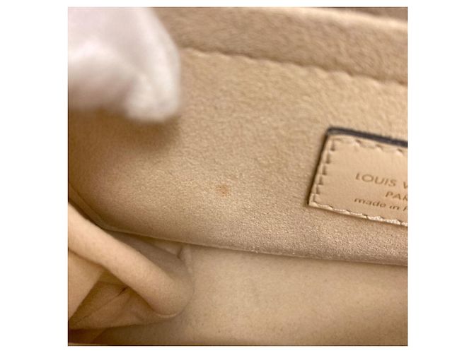 Louis Vuitton M44653 Rocky BB Handtasche Monogramm - Ansicht 9