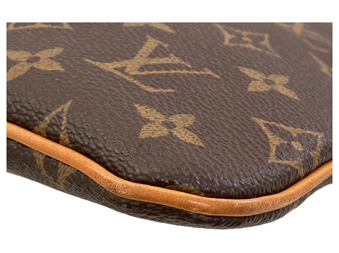 Louis Vuitton M40524 Pochette Valmy Shoulder Bag Monogramma - vista 12